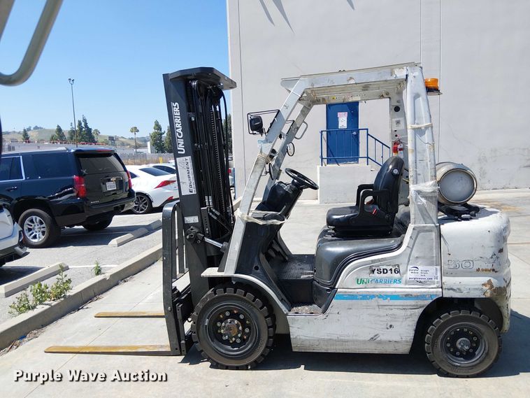 image for item EE5287 2017 UniCarriers PF50 forklift
