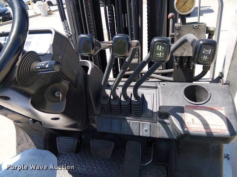 image for item EE5288 2017 UniCarriers PF50 forklift