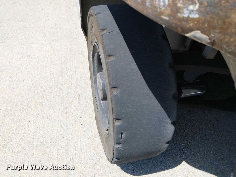 image for item EE5288 2017 UniCarriers PF50 forklift