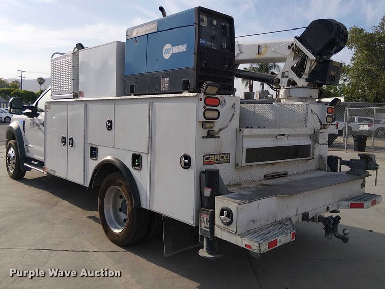 image for item EE5291 2017 Ford F550 utility / service truck