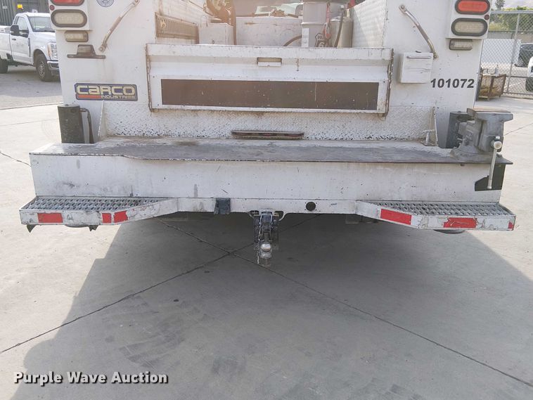 image for item EE5291 2017 Ford F550 utility / service truck