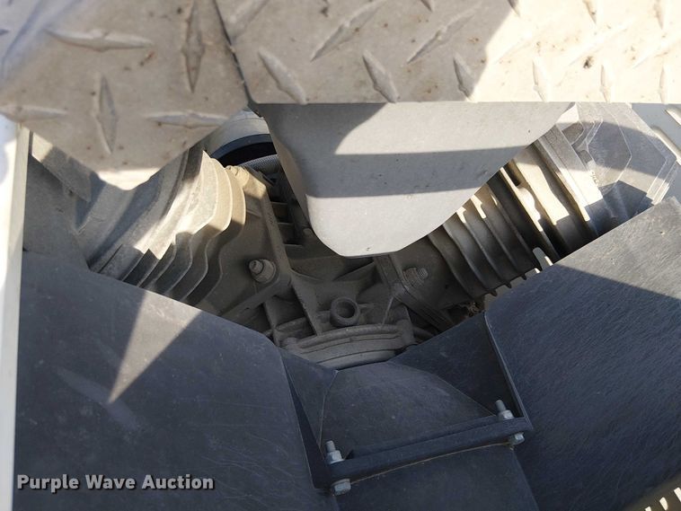 image for item EE5291 2017 Ford F550 utility / service truck