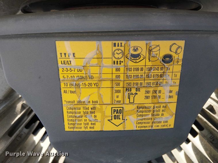 image for item EE5291 2017 Ford F550 utility / service truck