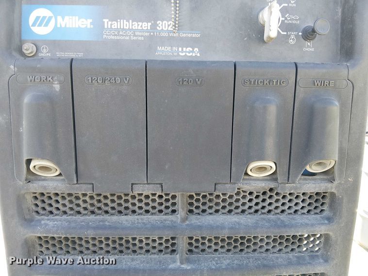 image for item EE5291 2017 Ford F550 utility / service truck