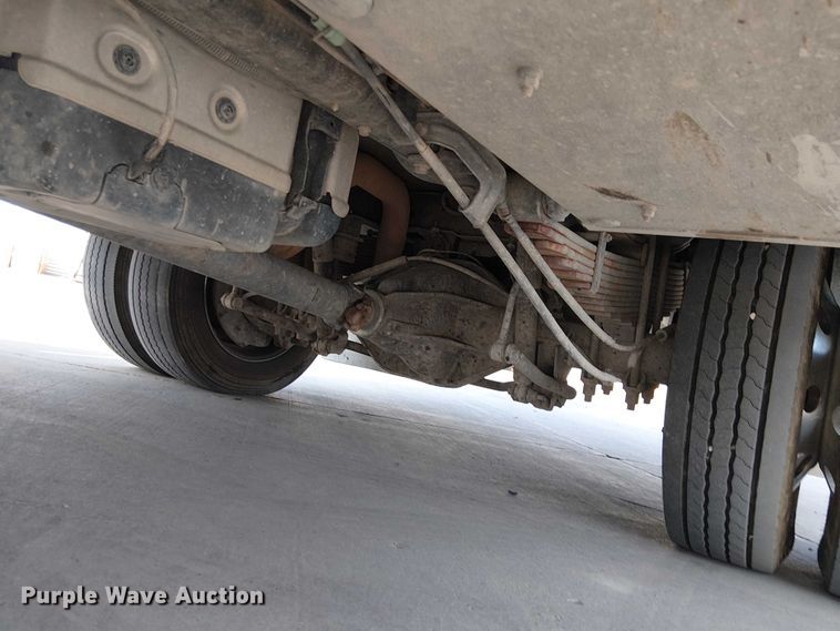 image for item EE5291 2017 Ford F550 utility / service truck