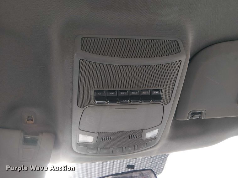 image for item EE5291 2017 Ford F550 utility / service truck