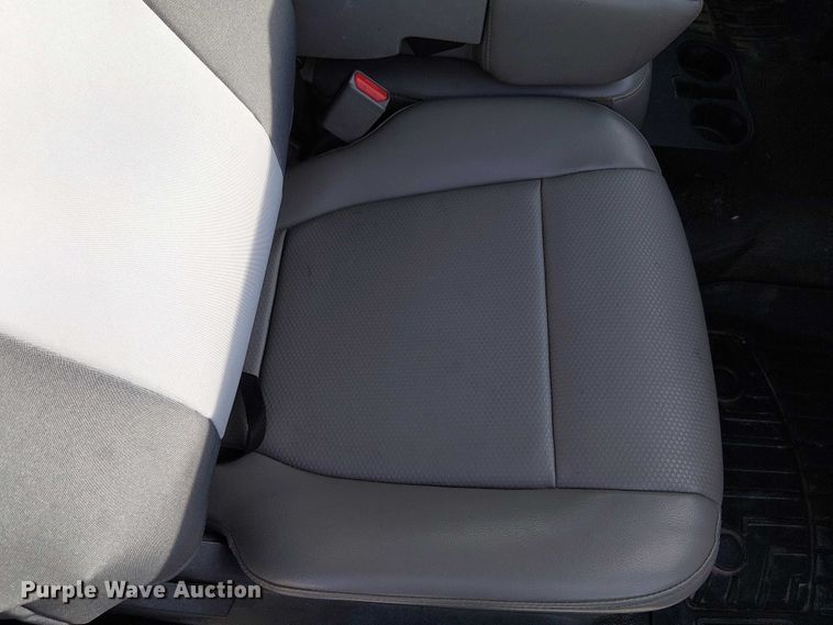 image for item EE5291 2017 Ford F550 utility / service truck