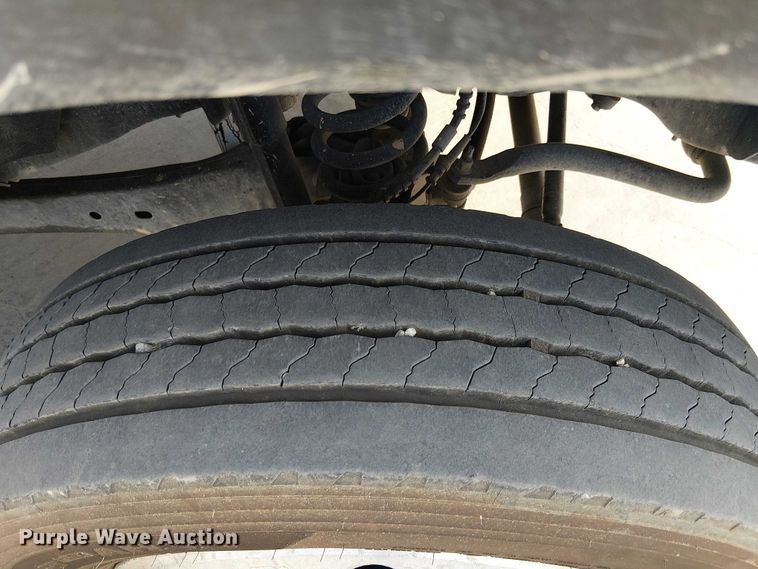 image for item EE5291 2017 Ford F550 utility / service truck