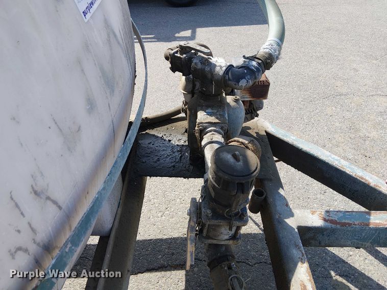 image for item EE5294 Tank trailer