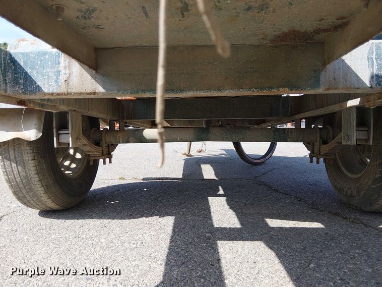 image for item EE5294 Tank trailer