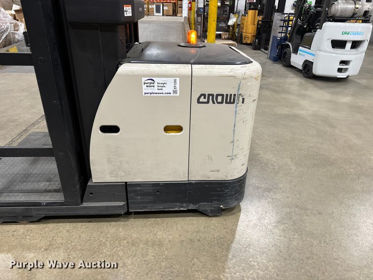image for item EF1050 2019 Crown SP3520-30 order picker