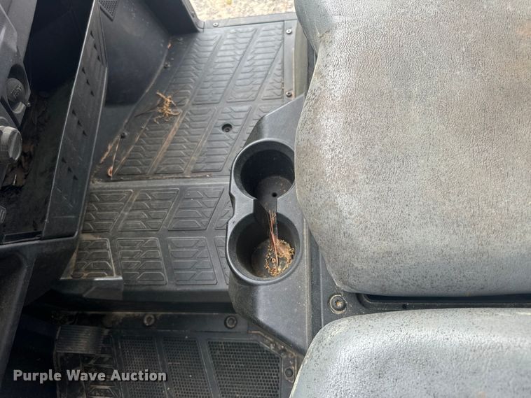 image for item EF1051 2024 Bobcat UV34XL utility vehicle