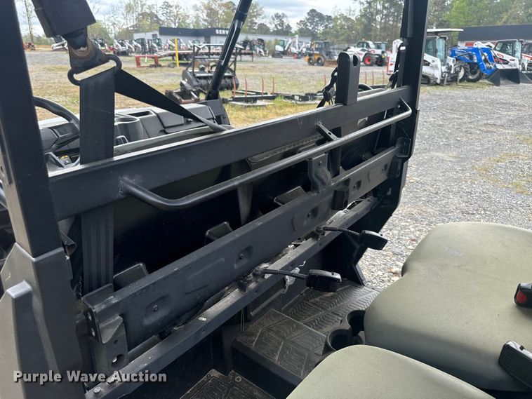 image for item EF1051 2024 Bobcat UV34XL utility vehicle