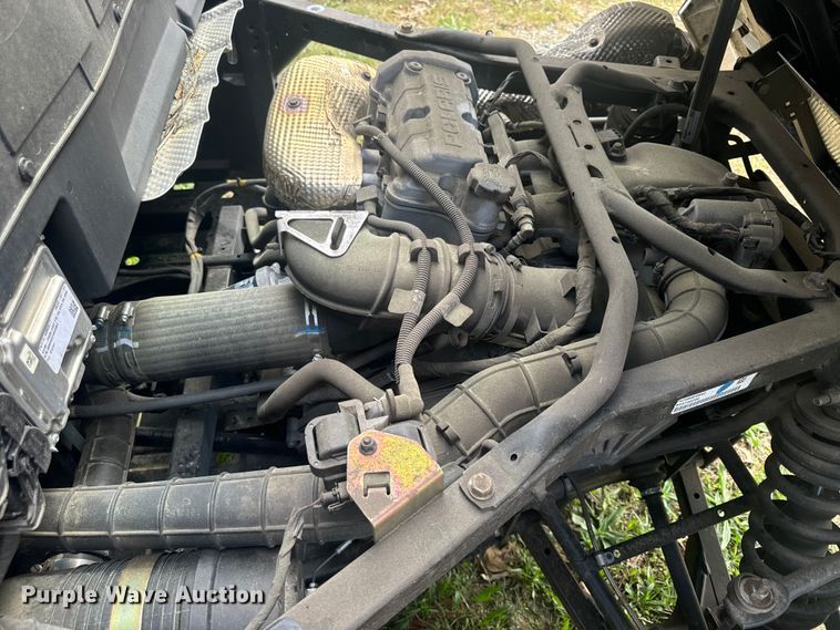 image for item EF1051 2024 Bobcat UV34XL utility vehicle