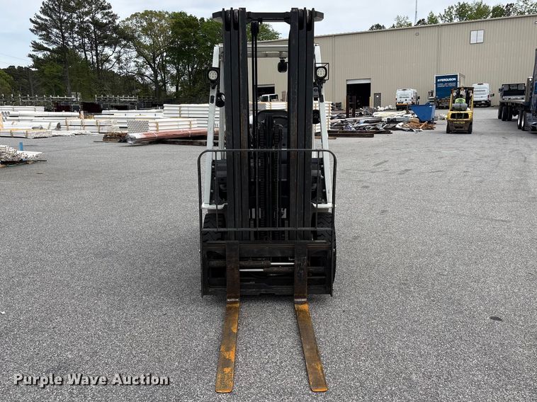 image for item EF1072 2017 UniCarriers PF50 forklift