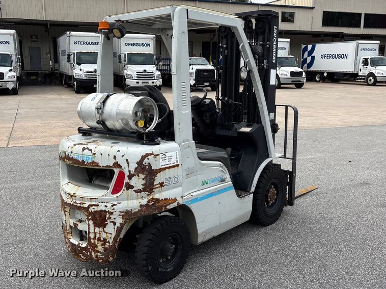 image for item EF1072 2017 UniCarriers PF50 forklift