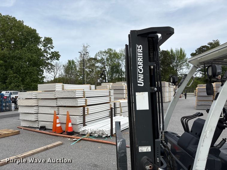 image for item EF1072 2017 UniCarriers PF50 forklift