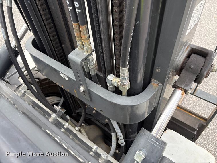 image for item EF1072 2017 UniCarriers PF50 forklift