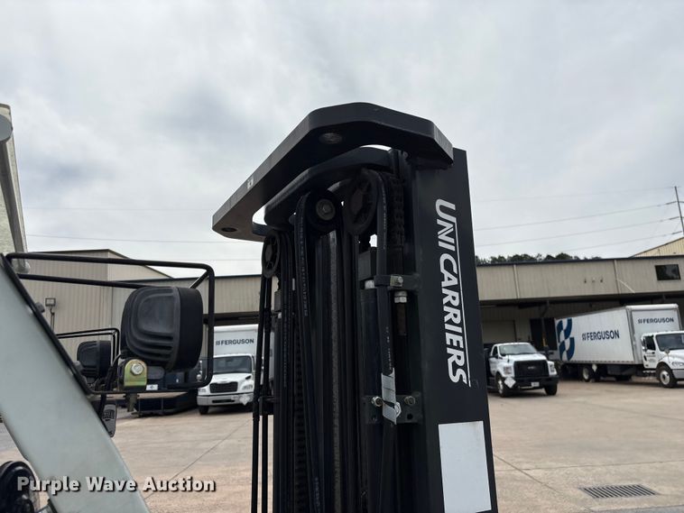 image for item EF1072 2017 UniCarriers PF50 forklift