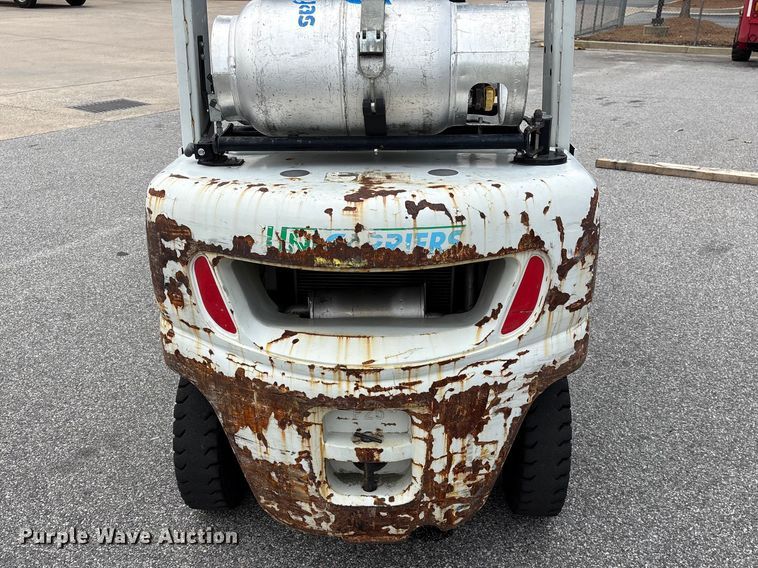 image for item EF1072 2017 UniCarriers PF50 forklift