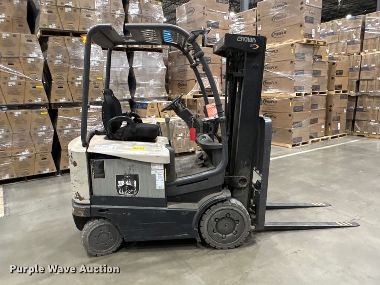 image for item EF1073 2018 Crown FC5214-40 forklift