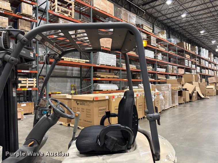 image for item EF1074 2018 Crown FC5214-40 forklift