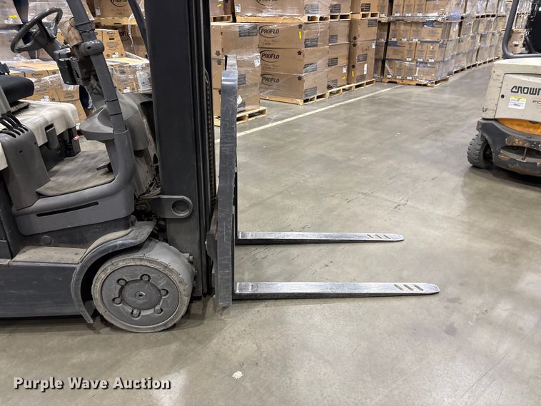 image for item EF1074 2018 Crown FC5214-40 forklift