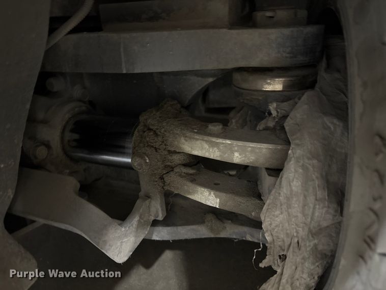 image for item EF1074 2018 Crown FC5214-40 forklift