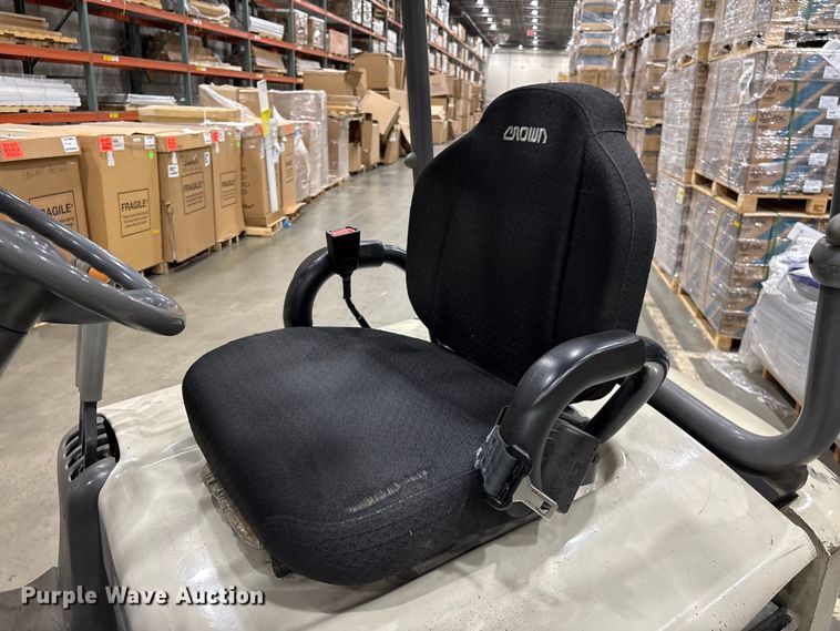 image for item EF1074 2018 Crown FC5214-40 forklift