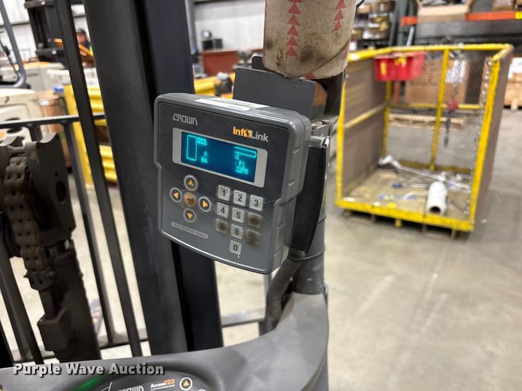 image for item EF1074 2018 Crown FC5214-40 forklift