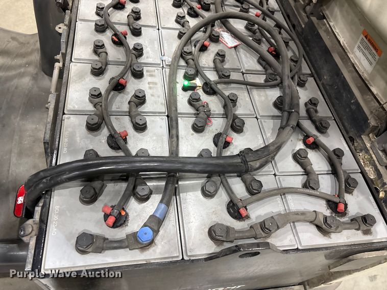 image for item EF1074 2018 Crown FC5214-40 forklift