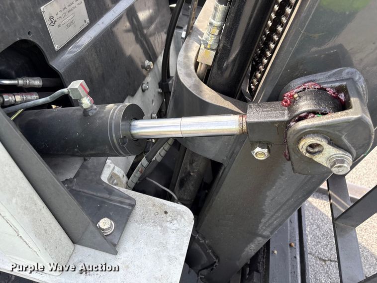 image for item EF1075 2016 UniCarriers PF50 forklift