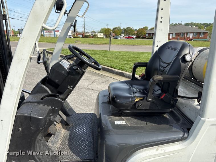 image for item EF1075 2016 UniCarriers PF50 forklift