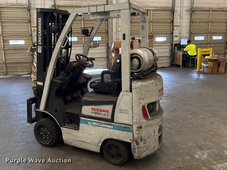 image for item EF1080 2014 Nissan CF30LP forklift