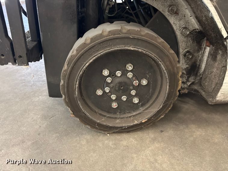 image for item EF1080 2014 Nissan CF30LP forklift