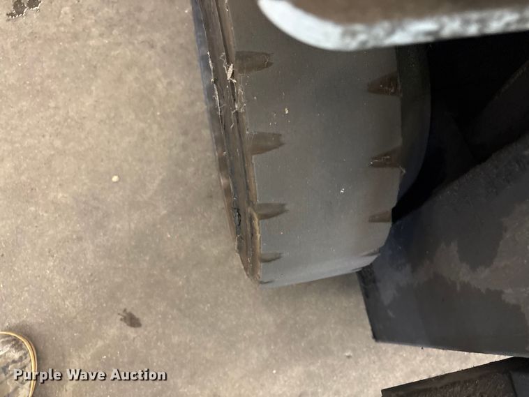 image for item EF1080 2014 Nissan CF30LP forklift