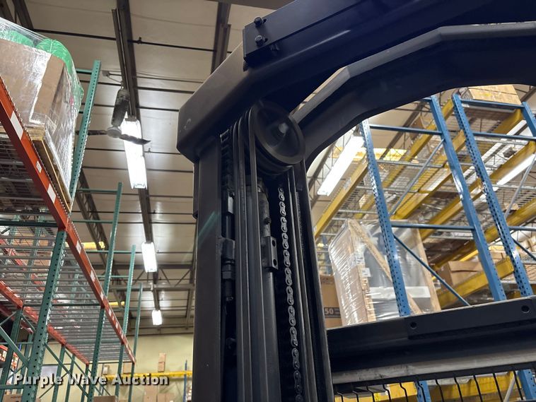 image for item EF1086 2017 Crown SP3520-30 order picker