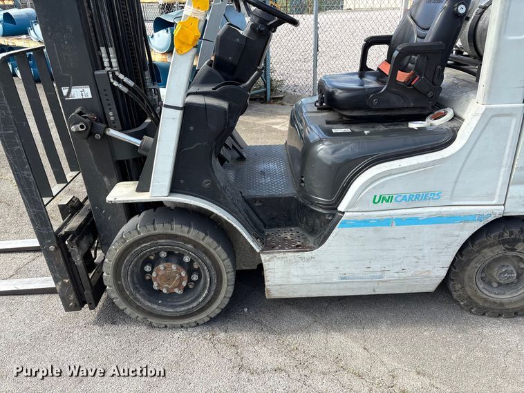 image for item EF1087 2017 UniCarriers PF50 forklift