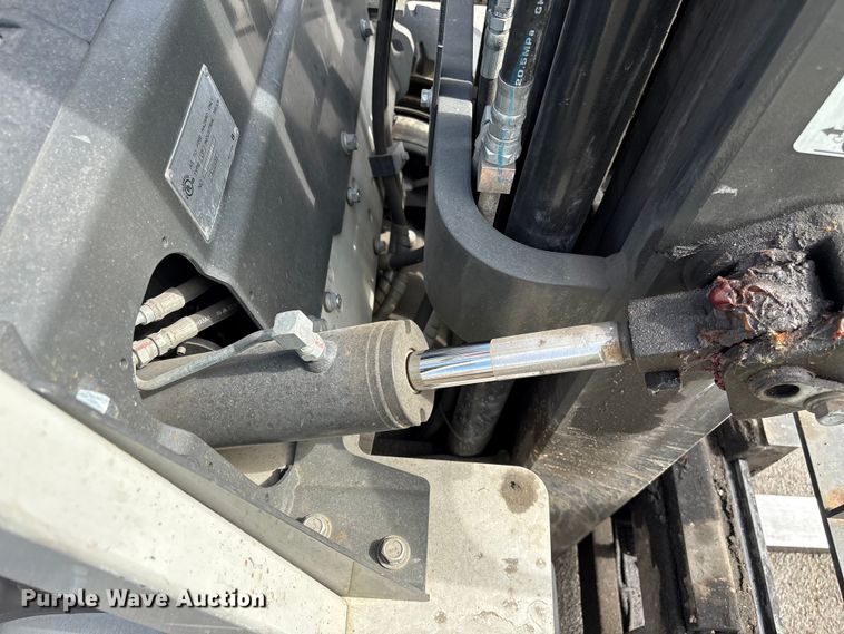 image for item EF1087 2017 UniCarriers PF50 forklift