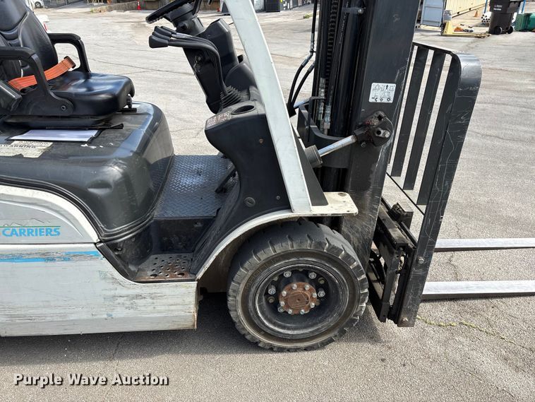 image for item EF1087 2017 UniCarriers PF50 forklift