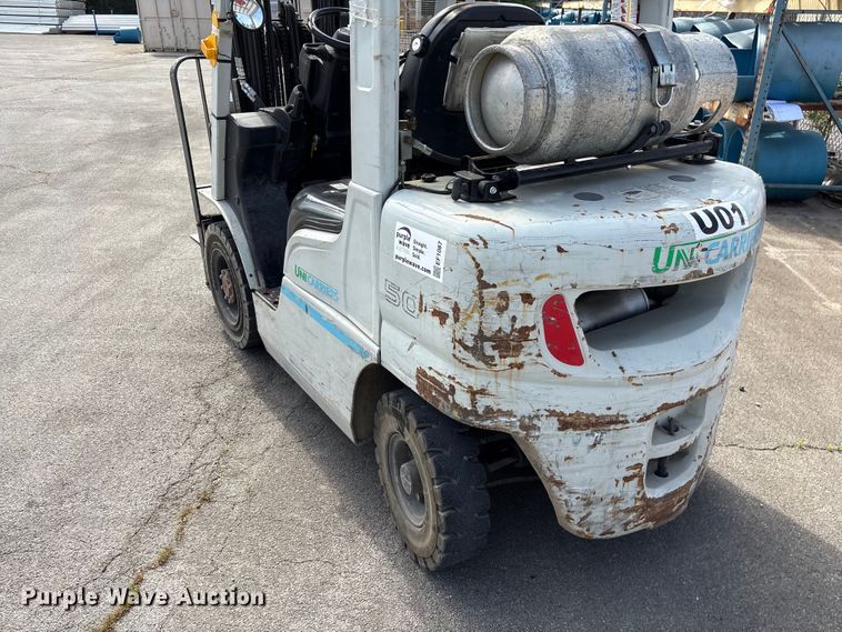 image for item EF1087 2017 UniCarriers PF50 forklift