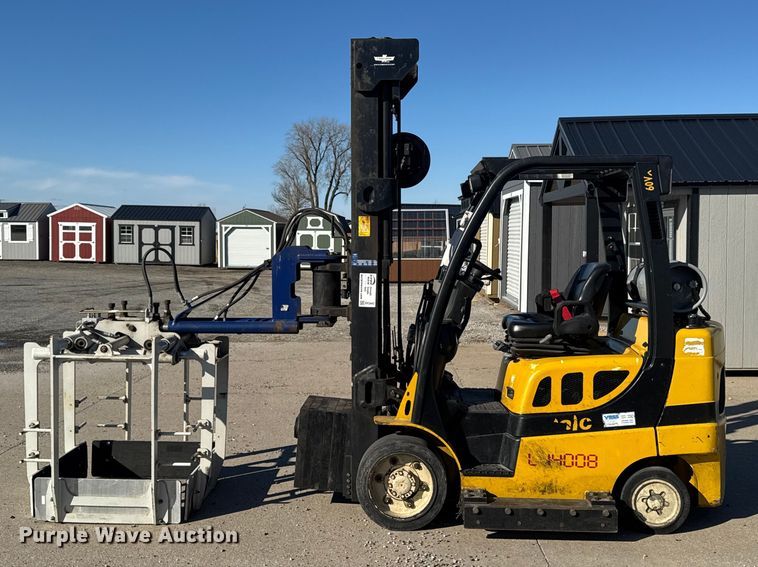 image for item EF2443 Yale GLC060VXNVSV113 forklift