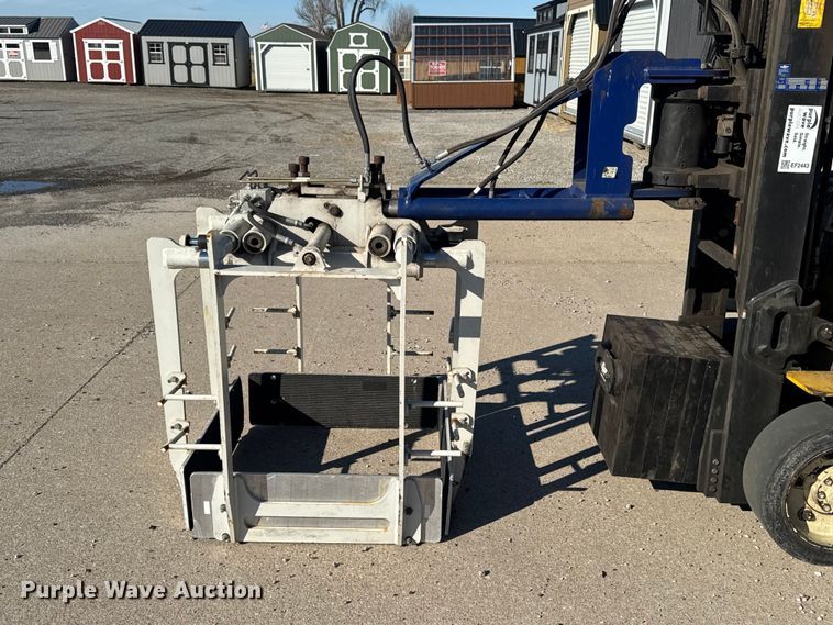 image for item EF2443 Yale GLC060VXNVSV113 forklift