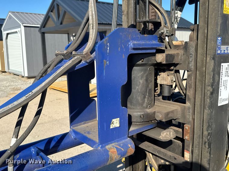 image for item EF2443 Yale GLC060VXNVSV113 forklift