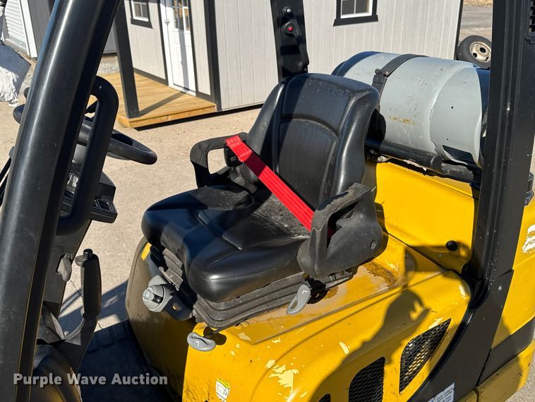 image for item EF2443 Yale GLC060VXNVSV113 forklift