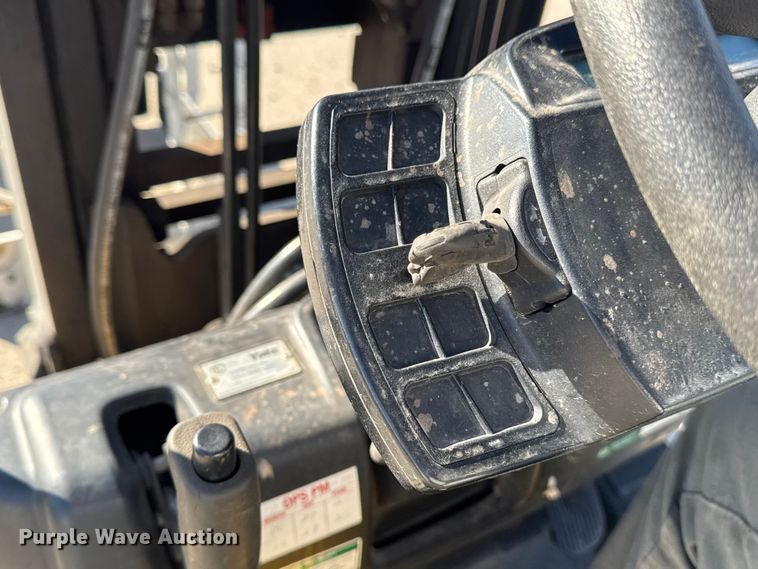 image for item EF2443 Yale GLC060VXNVSV113 forklift