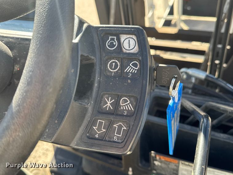 image for item EF2443 Yale GLC060VXNVSV113 forklift