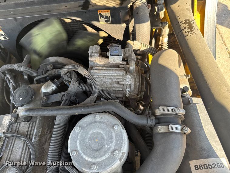 image for item EF2443 Yale GLC060VXNVSV113 forklift