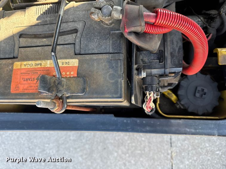 image for item EF2443 Yale GLC060VXNVSV113 forklift