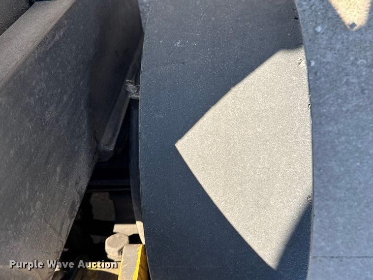 image for item EF2443 Yale GLC060VXNVSV113 forklift